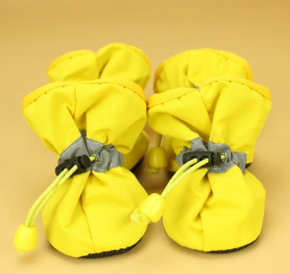 Dogs, soft bottom shoes, warm boots